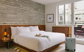 Henri On 24 Hotel Chelsea, Sonder By Marriott Bonvoy
